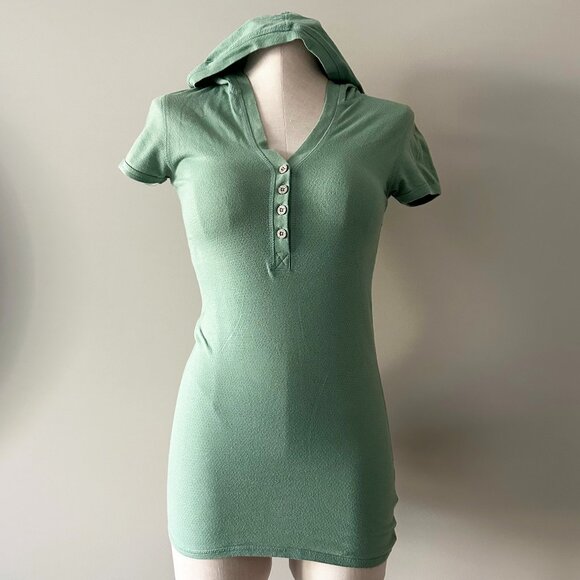 Aritzia TNA Hooded Top Womens Size S Light Green Button Front Short Sleeve - Picture 1 of 5